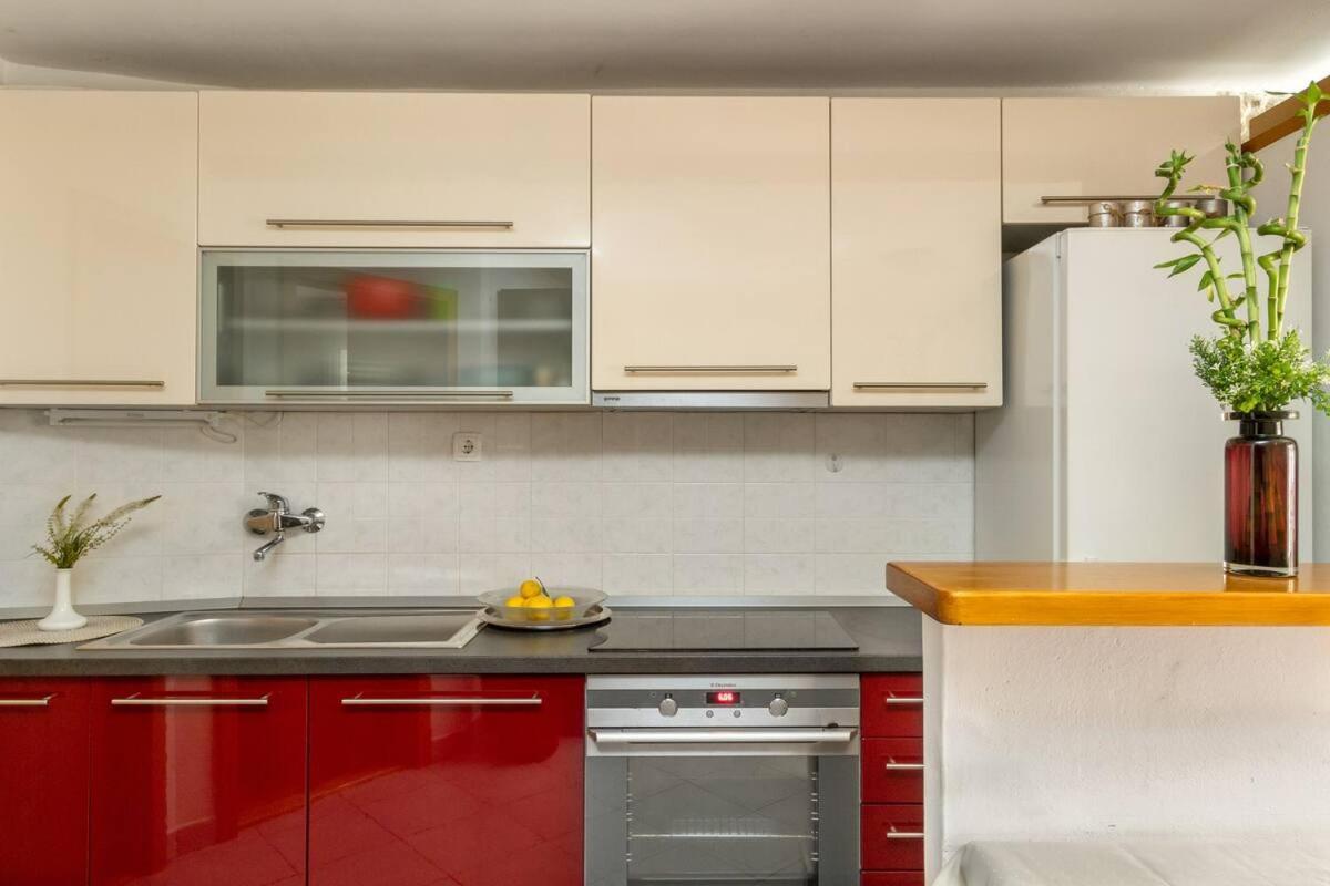 Aparrtment Terra- Combine Beach&Old Town Apartment Split Exterior foto