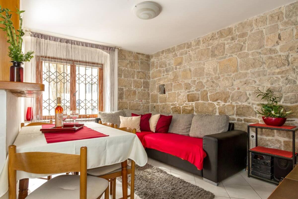 Aparrtment Terra- Combine Beach&Old Town Apartment Split Exterior foto