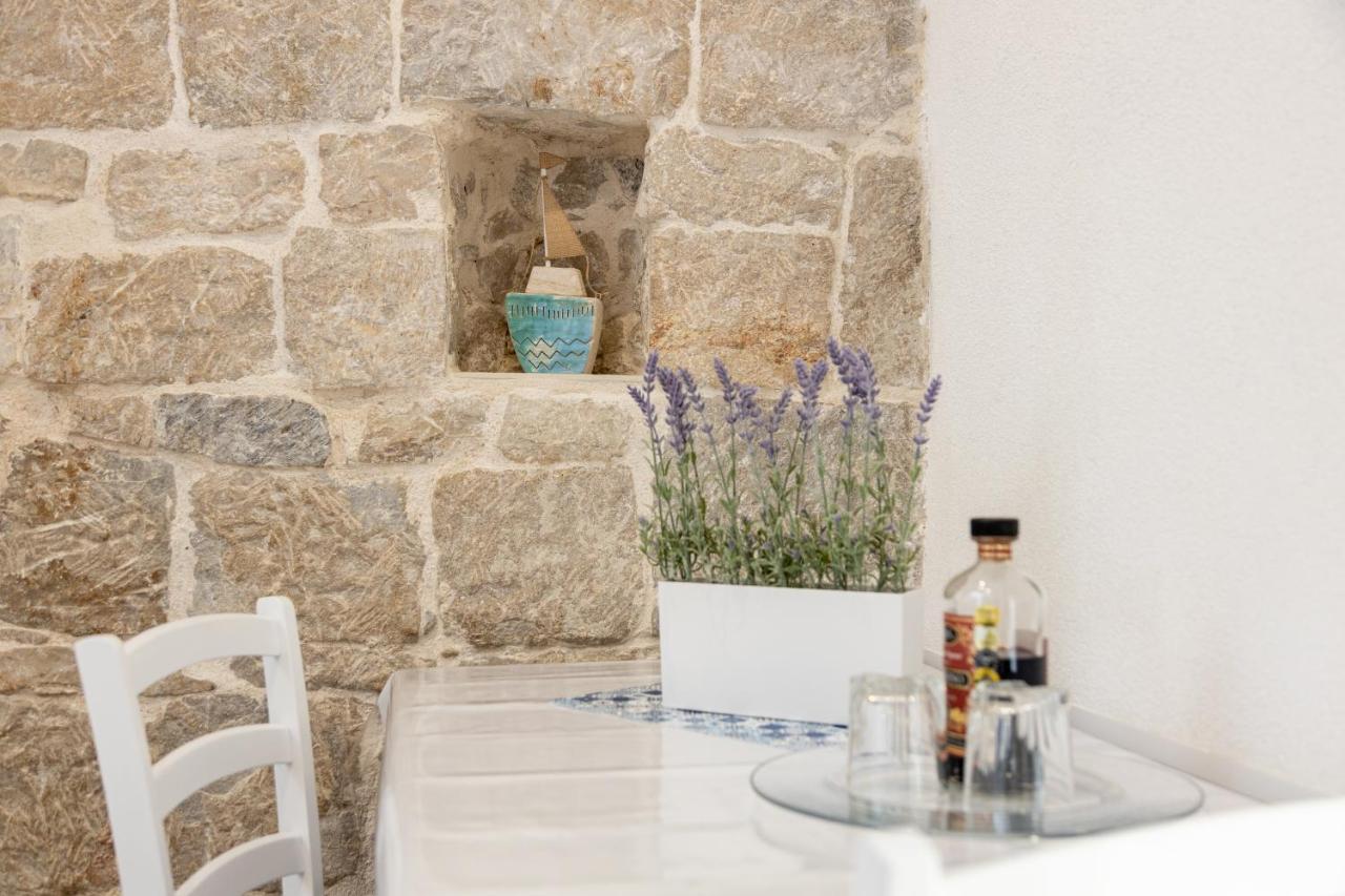 Aparrtment Terra- Combine Beach&Old Town Apartment Split Exterior foto