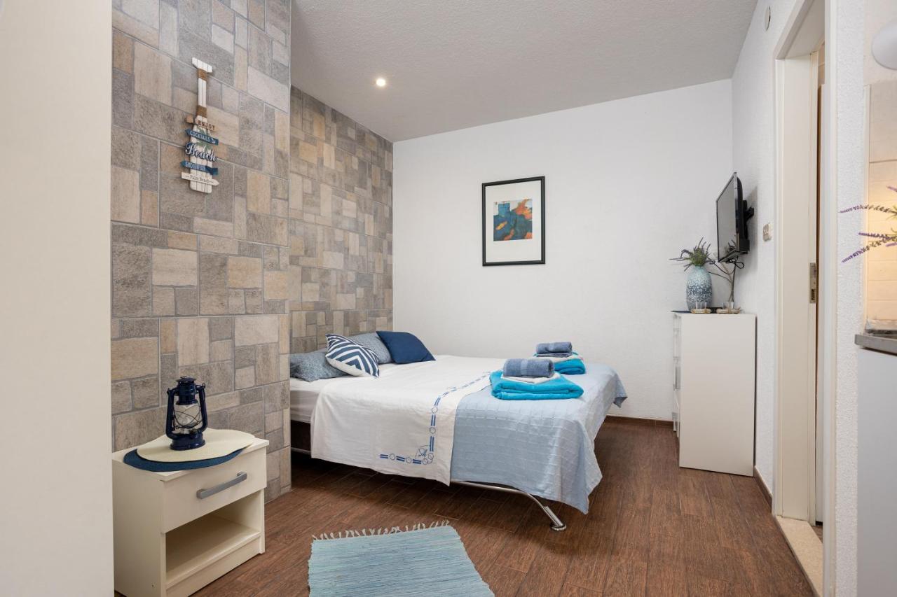 Aparrtment Terra- Combine Beach&Old Town Apartment Split Exterior foto